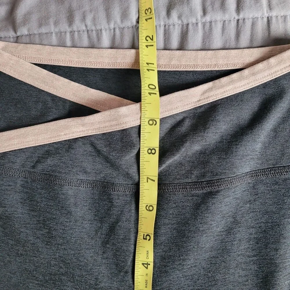 Beyond Yoga LeggingsWomen Large Gray Block Crossover Spacedye High Rise 7/8 Yoga